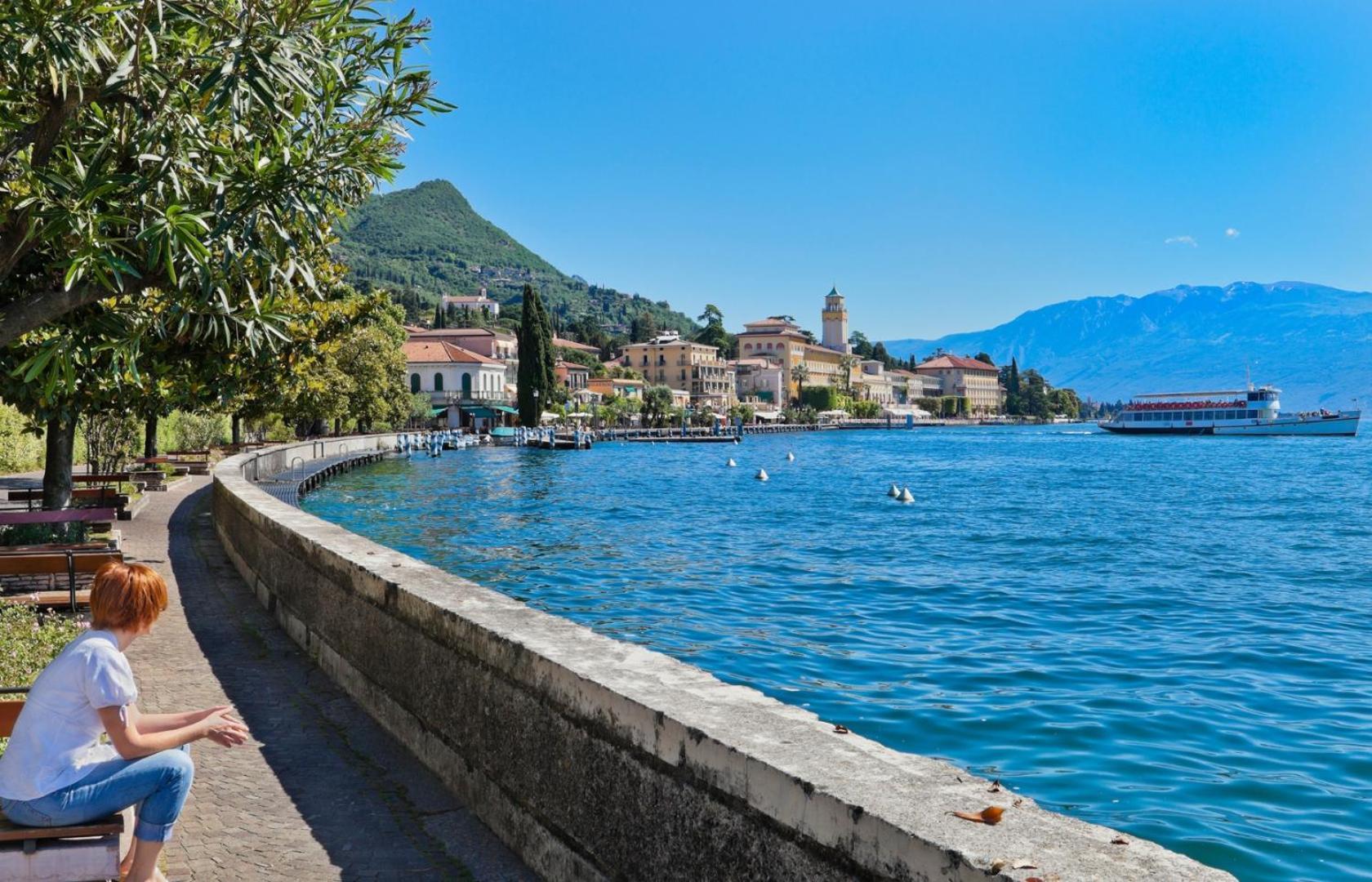 Atelier Hotel Gardone Riviera Exterior foto
