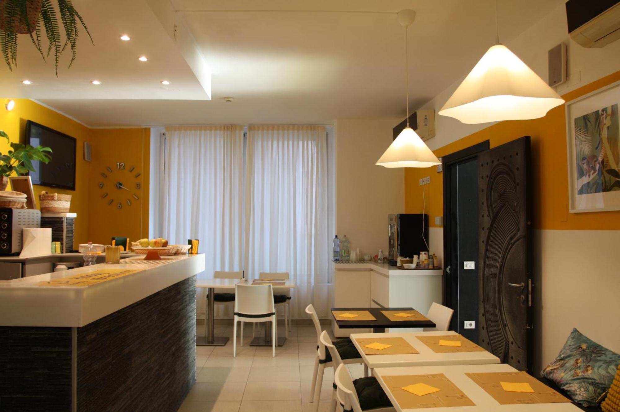 Atelier Hotel Gardone Riviera Exterior foto